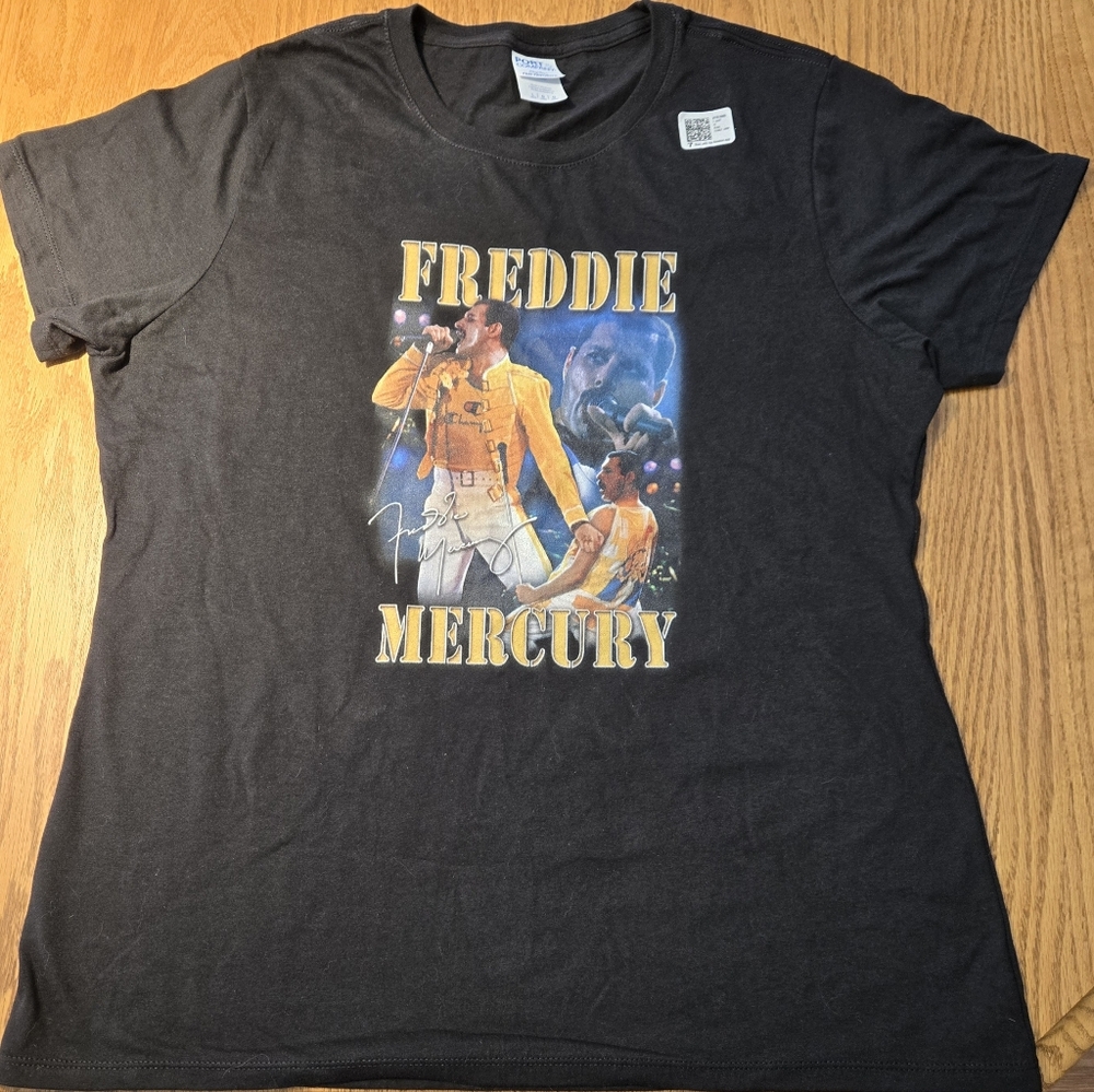 Freddie Mercury Queen Officially Licensed "Live Homage" T-Shirt